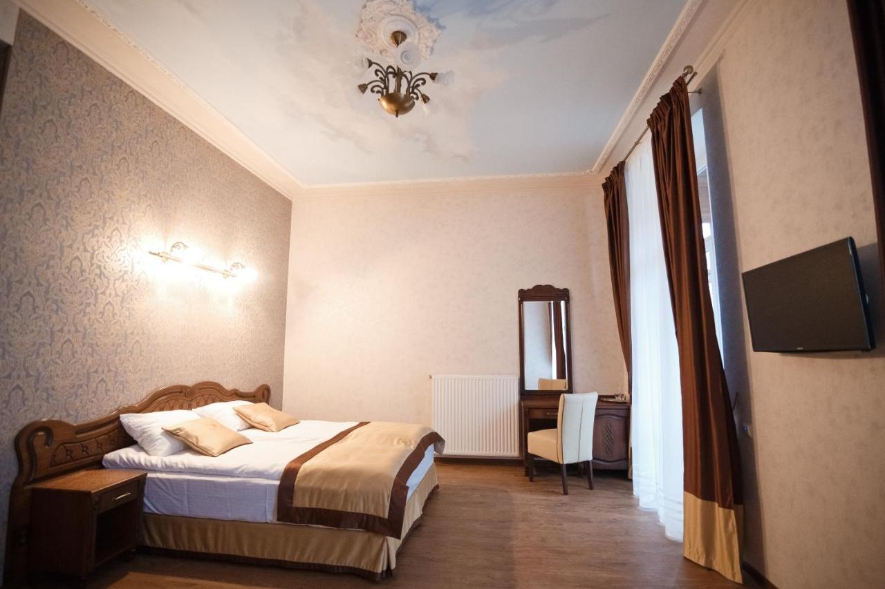 Mini-Hotel Guest House Inn Lviv Luaran gambar